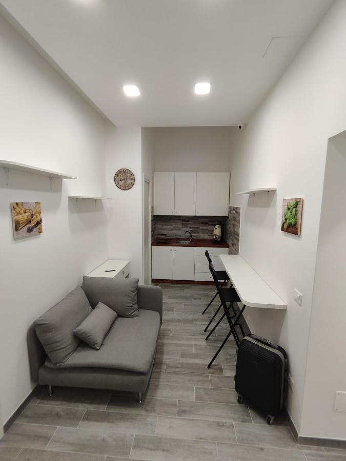 B&B Il Regno Delle Due Sicilie 나폴리 외부 사진