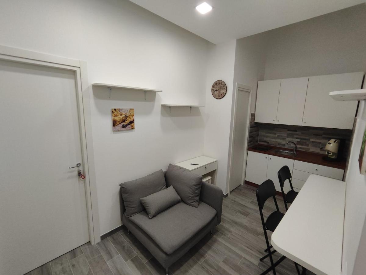 B&B Il Regno Delle Due Sicilie 나폴리 외부 사진